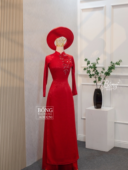 Áo Dài Nữ Đỏ Tươi Kết Hoa 3D ADD250