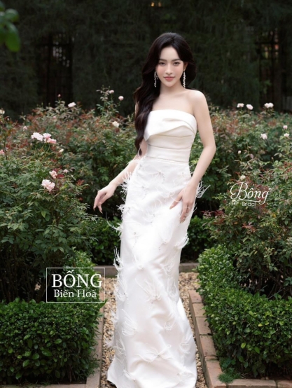 Váy Form A Cúp Ngực Kết Lông Vũ HCD110