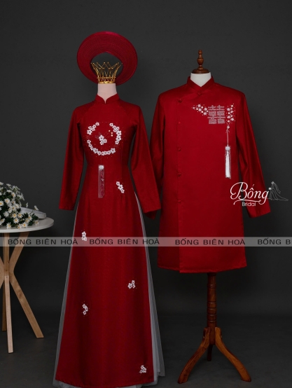 Áo Dài Nữ Hồng Đỏ Đô Kết Vòng Hoa Rơi Truyền Thống ADD209