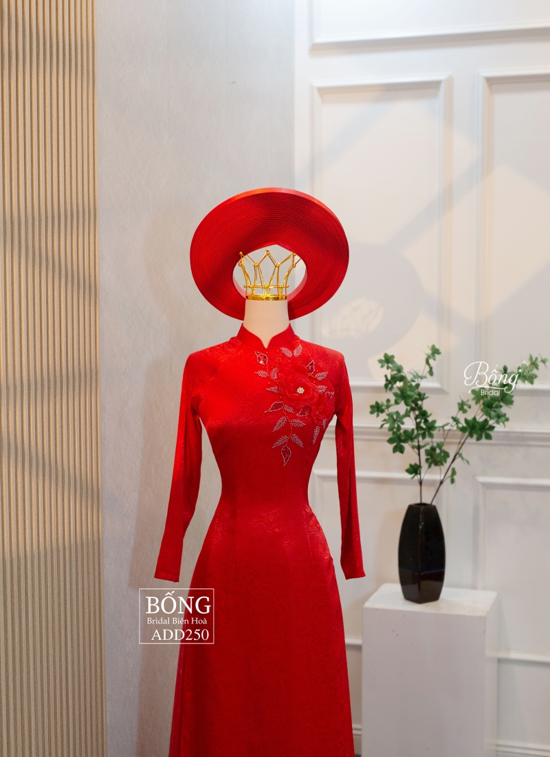 Áo Dài Nữ Đỏ Tươi Kết Hoa 3D ADD250