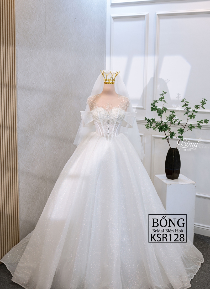 Váy Cưới Kim Tuyến Tay Trễ,  Kết Cườm Lên Vai KSR128
