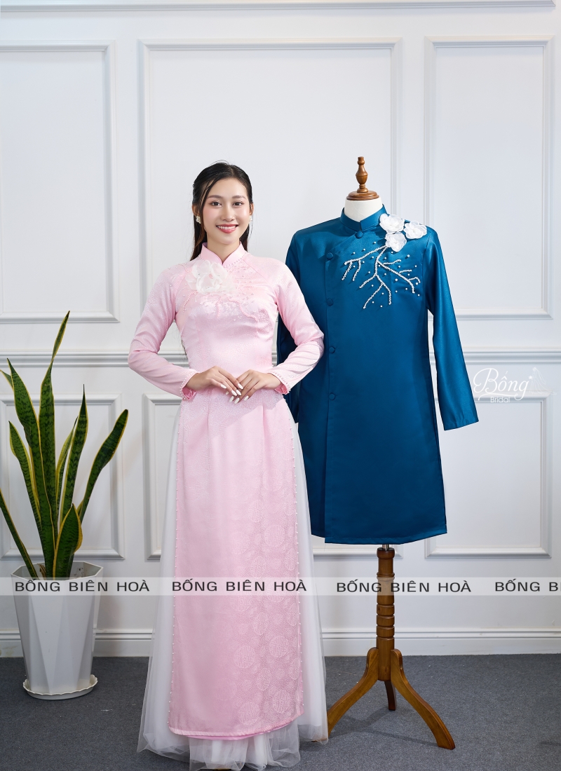 Áo Dài Nữ Hồng Kết Hoa Trắng 3D ADH263