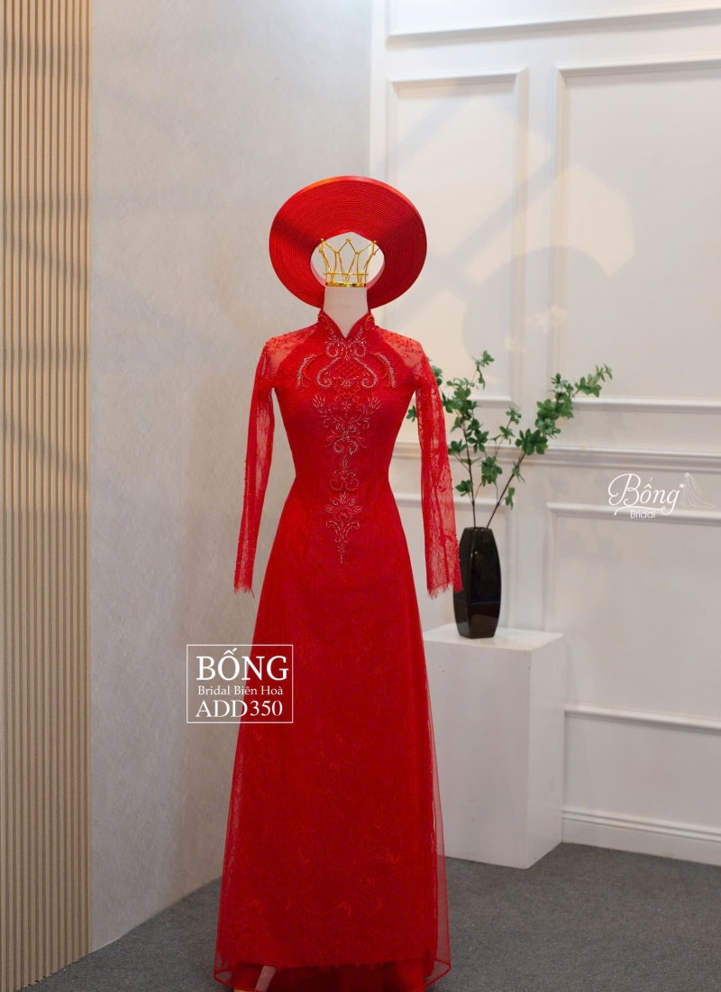 Áo Dài Nữ Đỏ Tươi Hoạ Tiết Chính Giữa ADDA350