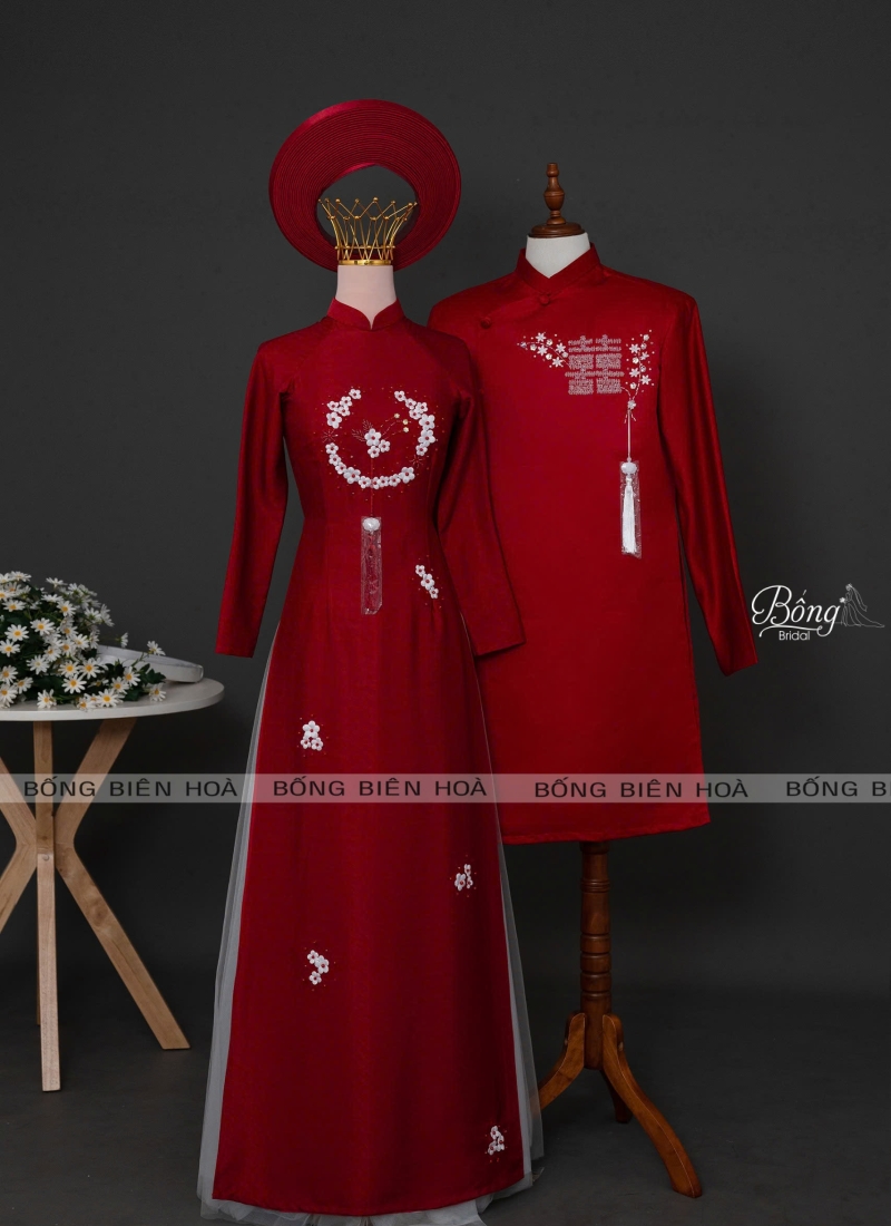 Áo Dài Nữ Hồng Đỏ Đô Kết Vòng Hoa Rơi Truyền Thống ADD209